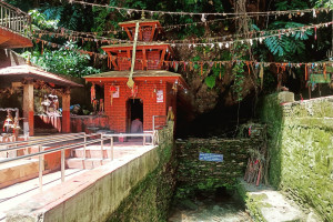 ढोरबाराही_मन्दिर.jpg
