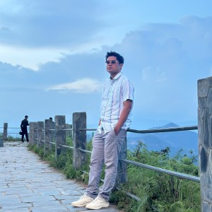 ईश्वर कुमार गुरुङ