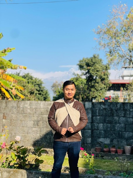 रुद्र प्रसाद गुरुङ